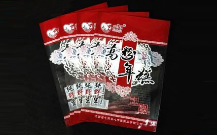 聚酯（PE）材質(zhì)真空包裝袋有哪些特點？